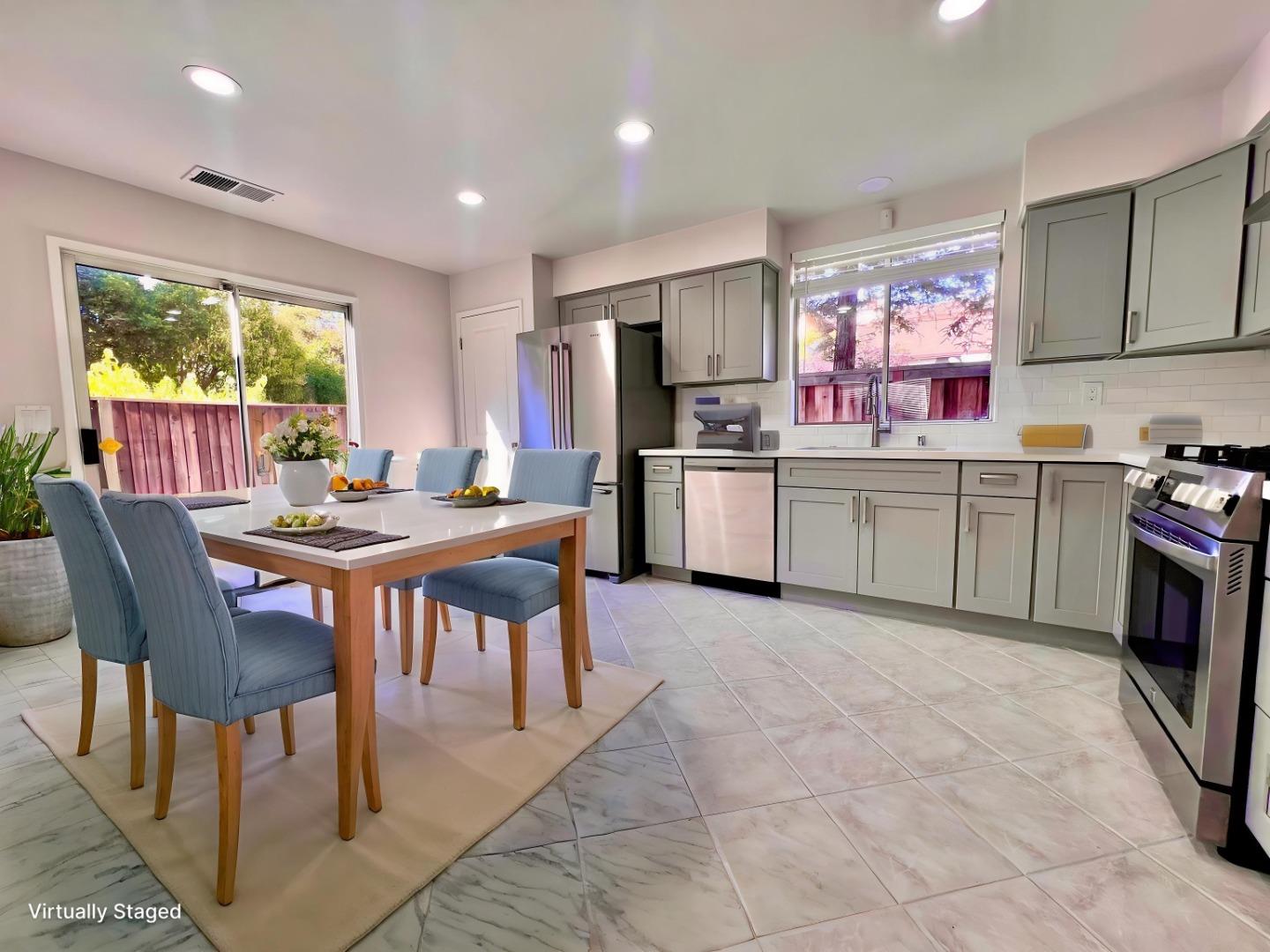 Detail Gallery Image 3 of 22 For 1623 Sawgrass Dr, San Jose,  CA 95116 - 4 Beds | 2/1 Baths