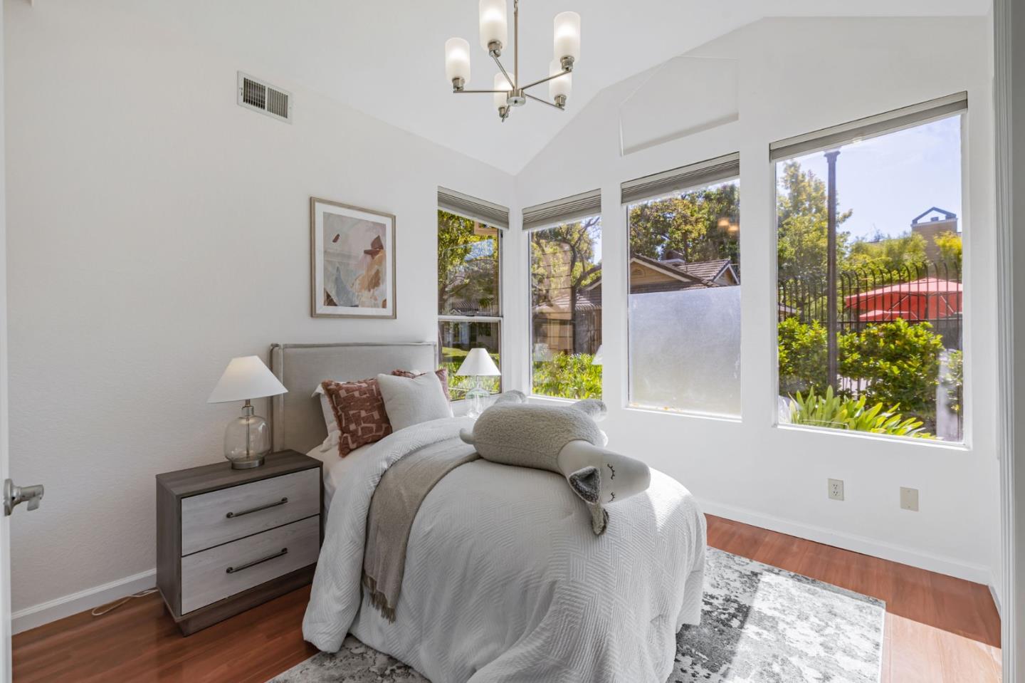 Detail Gallery Image 18 of 39 For 5220 Fairbanks Cmn, Fremont,  CA 94555 - 2 Beds | 1 Baths