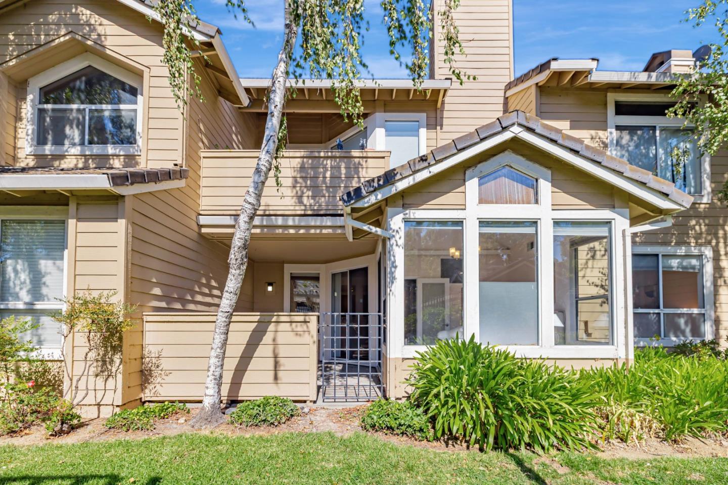 Detail Gallery Image 32 of 39 For 5220 Fairbanks Cmn, Fremont,  CA 94555 - 2 Beds | 1 Baths
