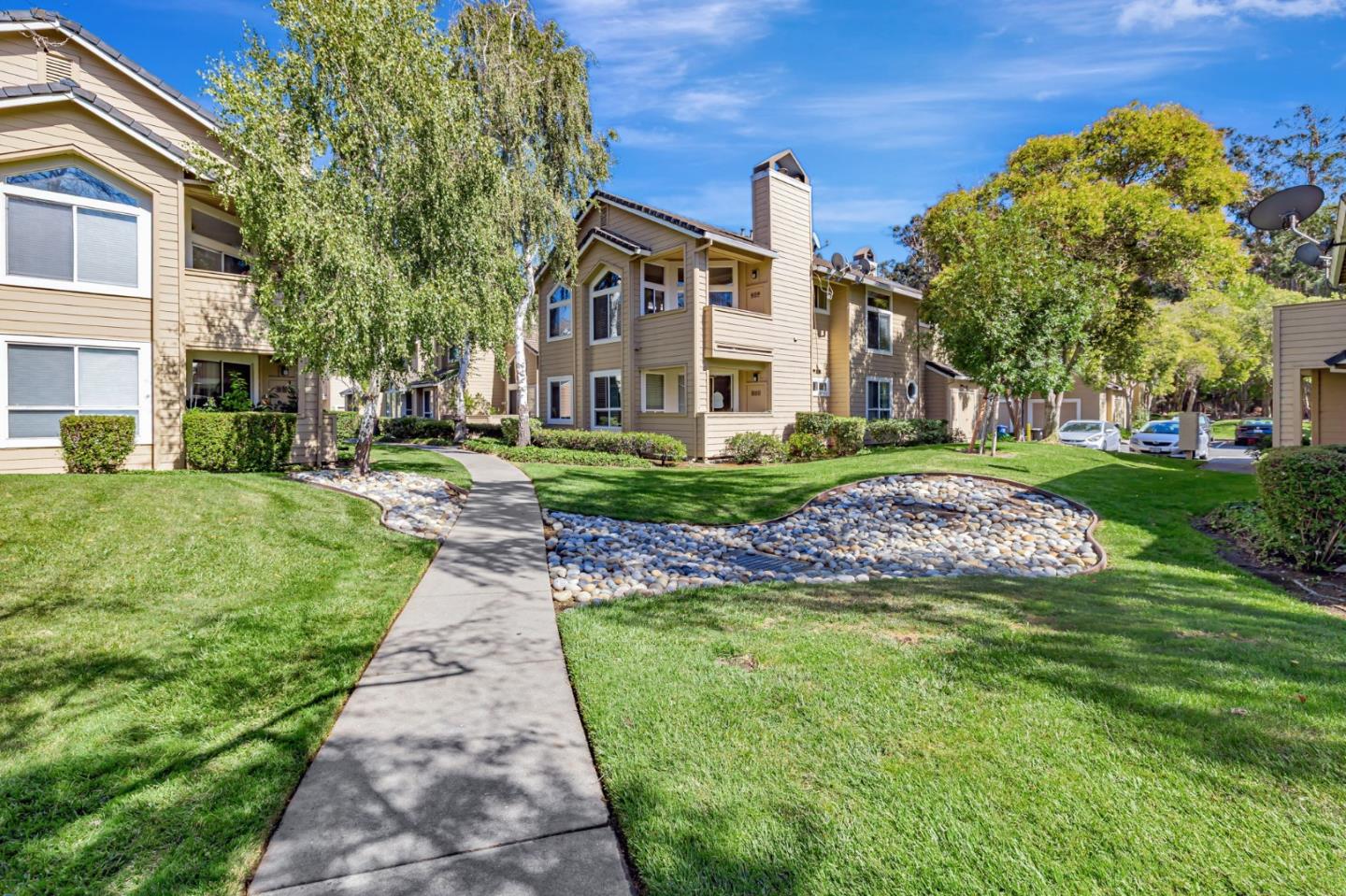 Detail Gallery Image 36 of 39 For 5220 Fairbanks Cmn, Fremont,  CA 94555 - 2 Beds | 1 Baths