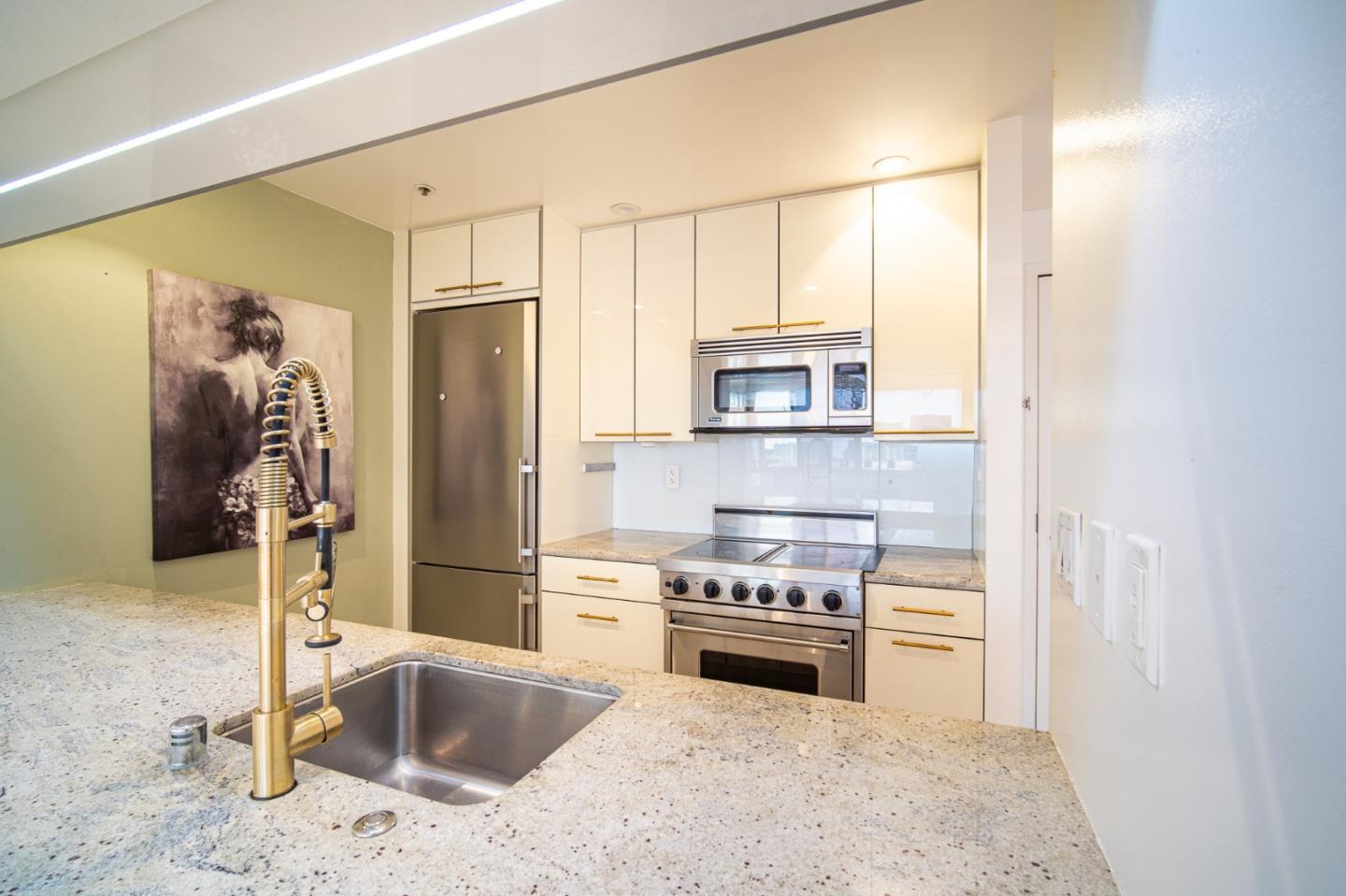Detail Gallery Image 12 of 61 For 300 3rd St #1210,  San Francisco,  CA 94107 - 0 Beds | 1 Baths