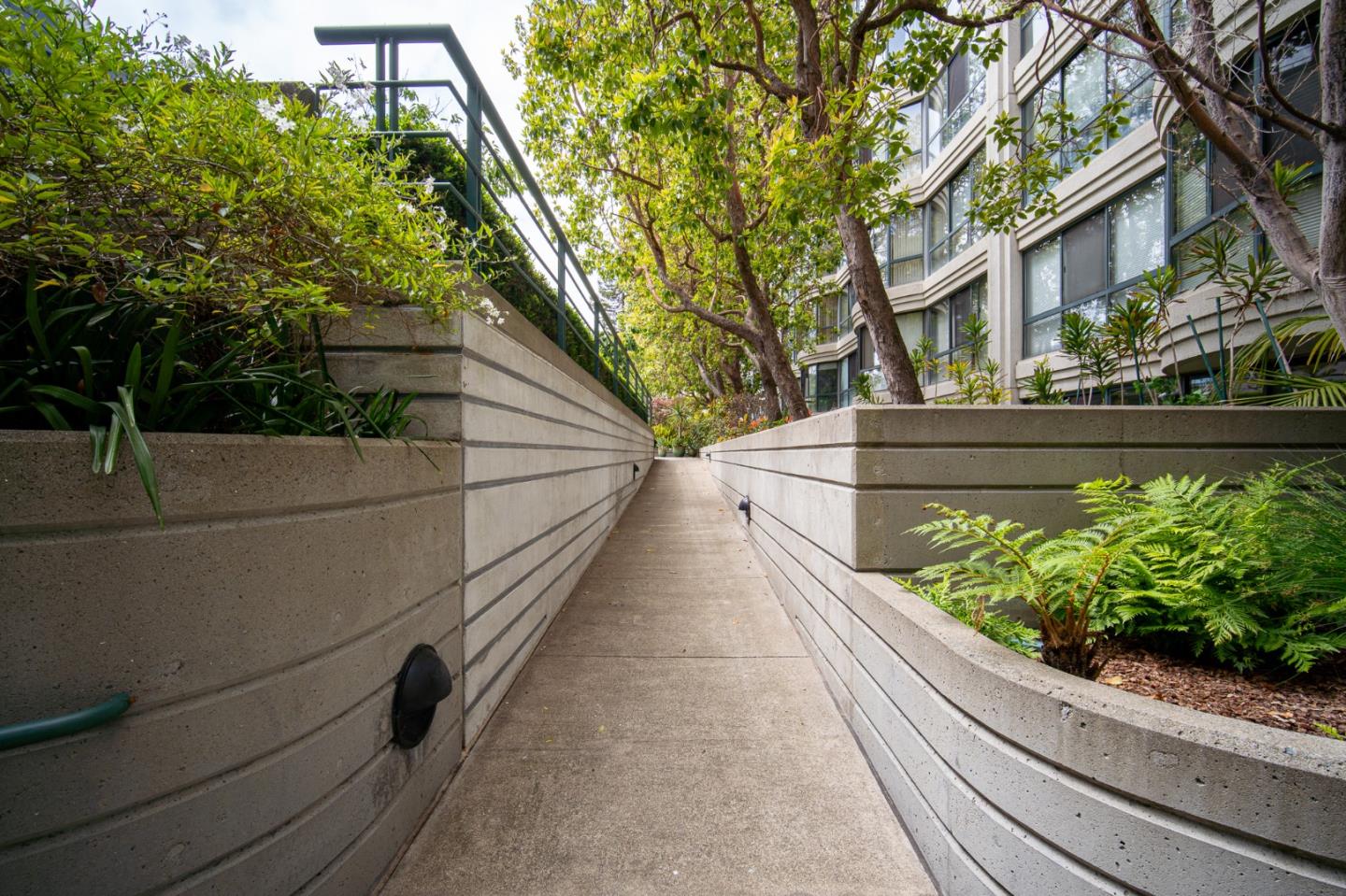 Detail Gallery Image 38 of 61 For 300 3rd St #1210,  San Francisco,  CA 94107 - 0 Beds | 1 Baths