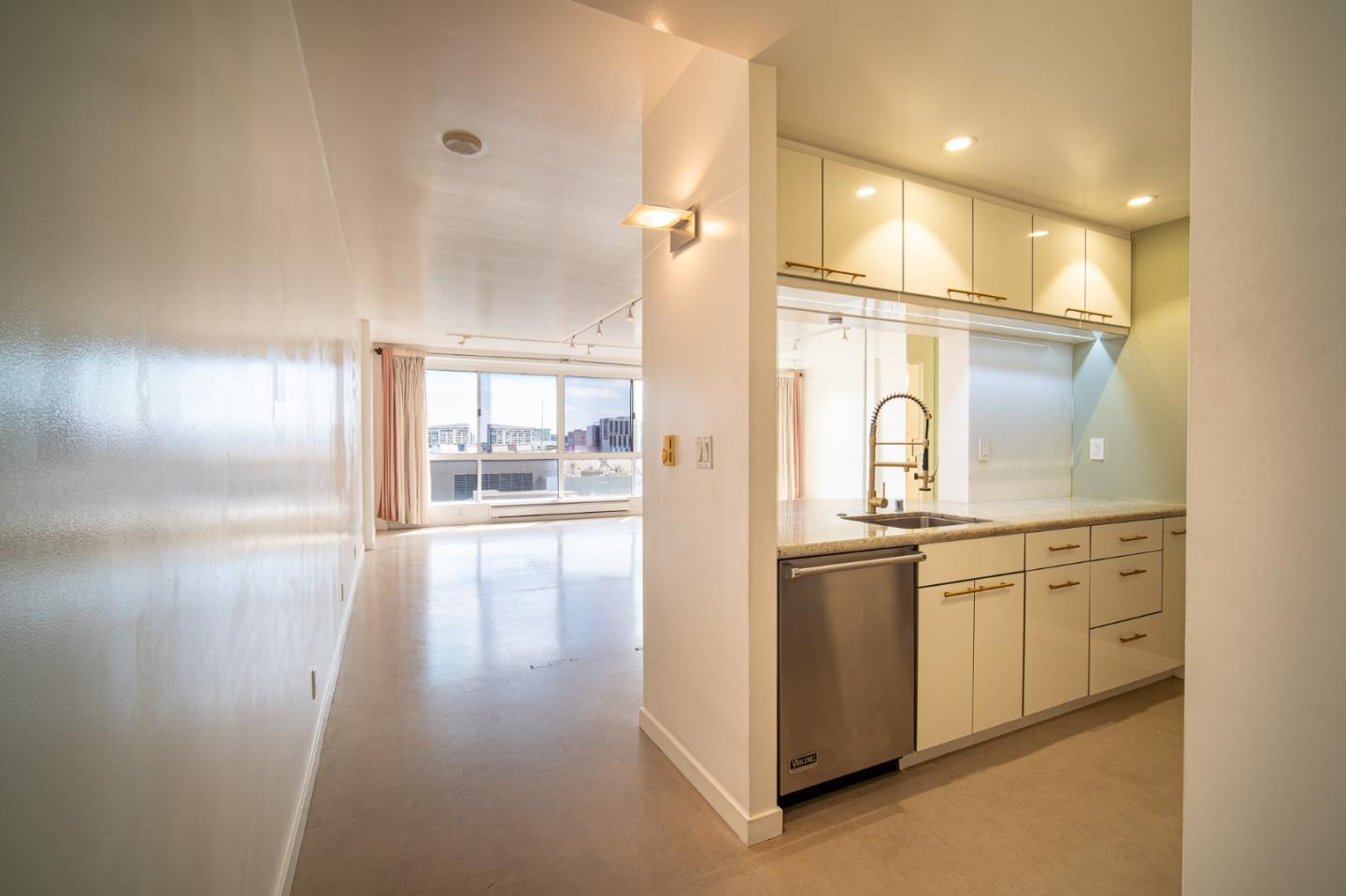 Detail Gallery Image 7 of 61 For 300 3rd St #1210,  San Francisco,  CA 94107 - 0 Beds | 1 Baths