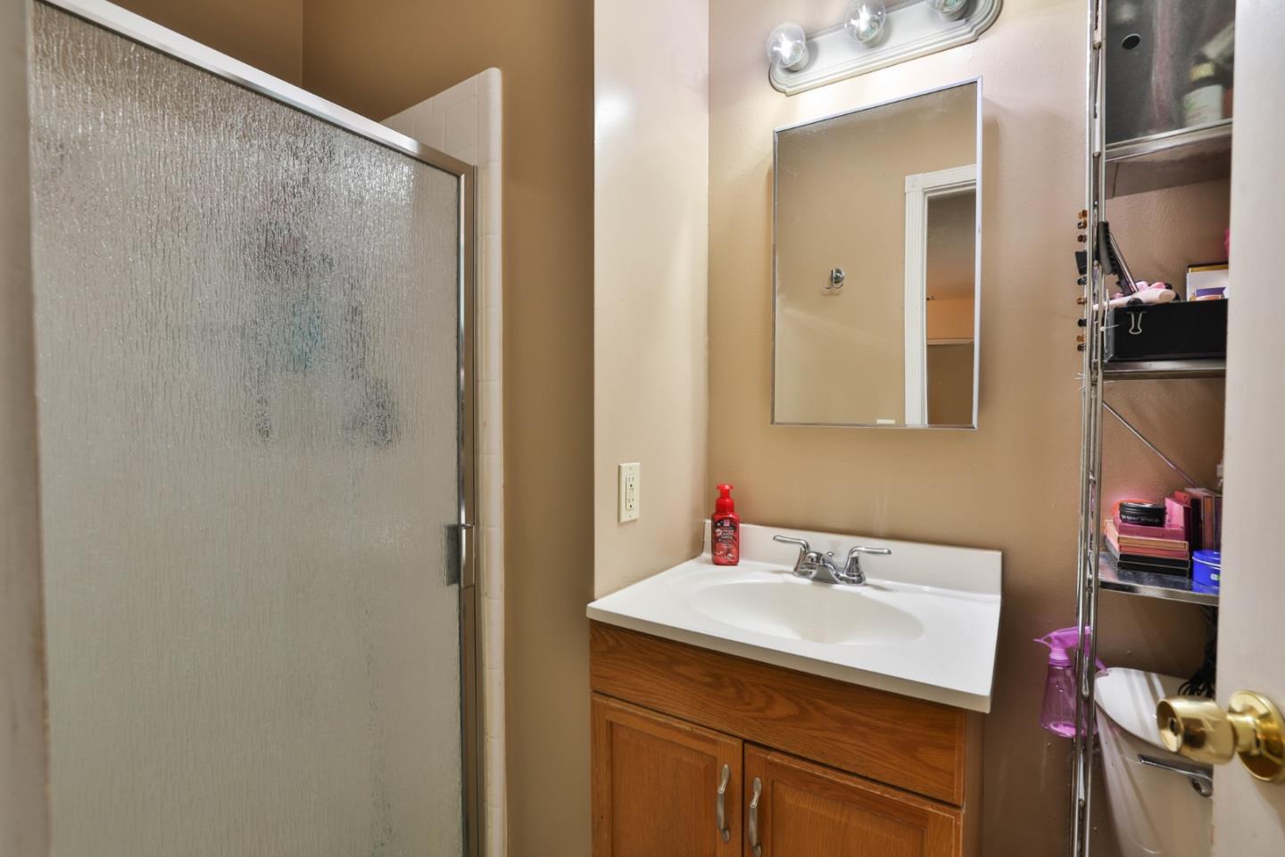 Detail Gallery Image 14 of 19 For 1899 Bermuda Way, San Jose,  CA 95122 - 4 Beds | 2 Baths