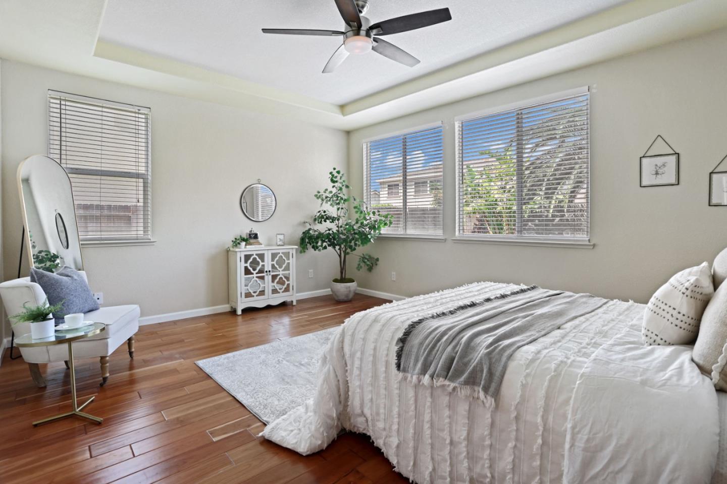 Detail Gallery Image 22 of 46 For 2265 Barcelona Dr, Tracy,  CA 95377 - 5 Beds | 2/1 Baths