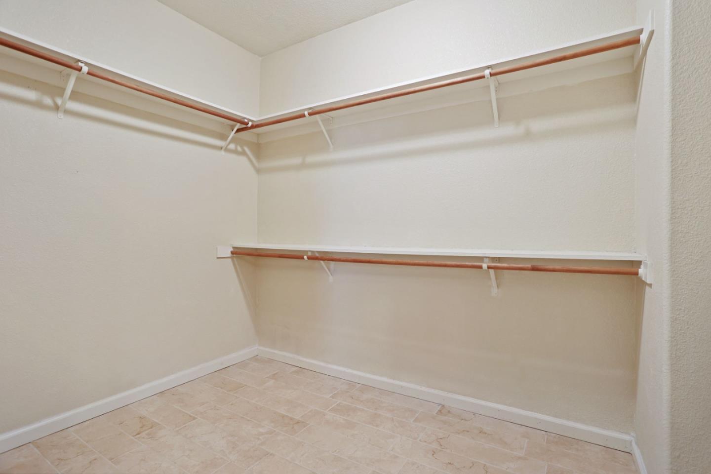 Detail Gallery Image 26 of 46 For 2265 Barcelona Dr, Tracy,  CA 95377 - 5 Beds | 2/1 Baths