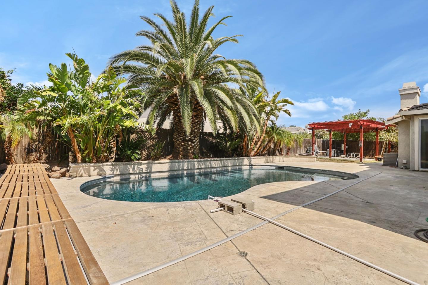 Detail Gallery Image 43 of 46 For 2265 Barcelona Dr, Tracy,  CA 95377 - 5 Beds | 2/1 Baths