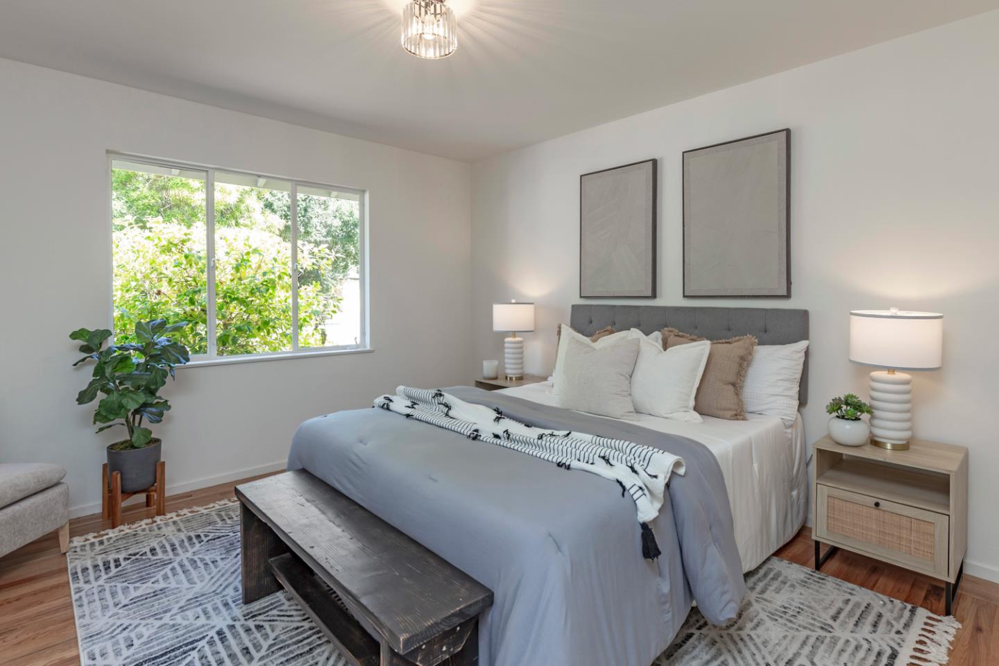 Detail Gallery Image 10 of 19 For 384 Cuesta Dr, Los Altos,  CA 94024 - 3 Beds | 2 Baths