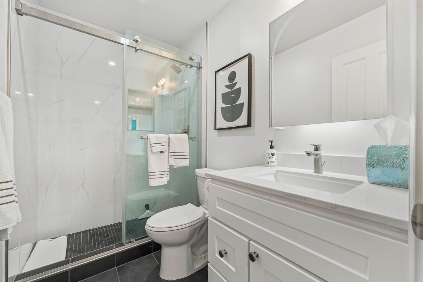 Detail Gallery Image 18 of 38 For 2598 Mabury Sq, San Jose,  CA 95133 - 3 Beds | 3 Baths