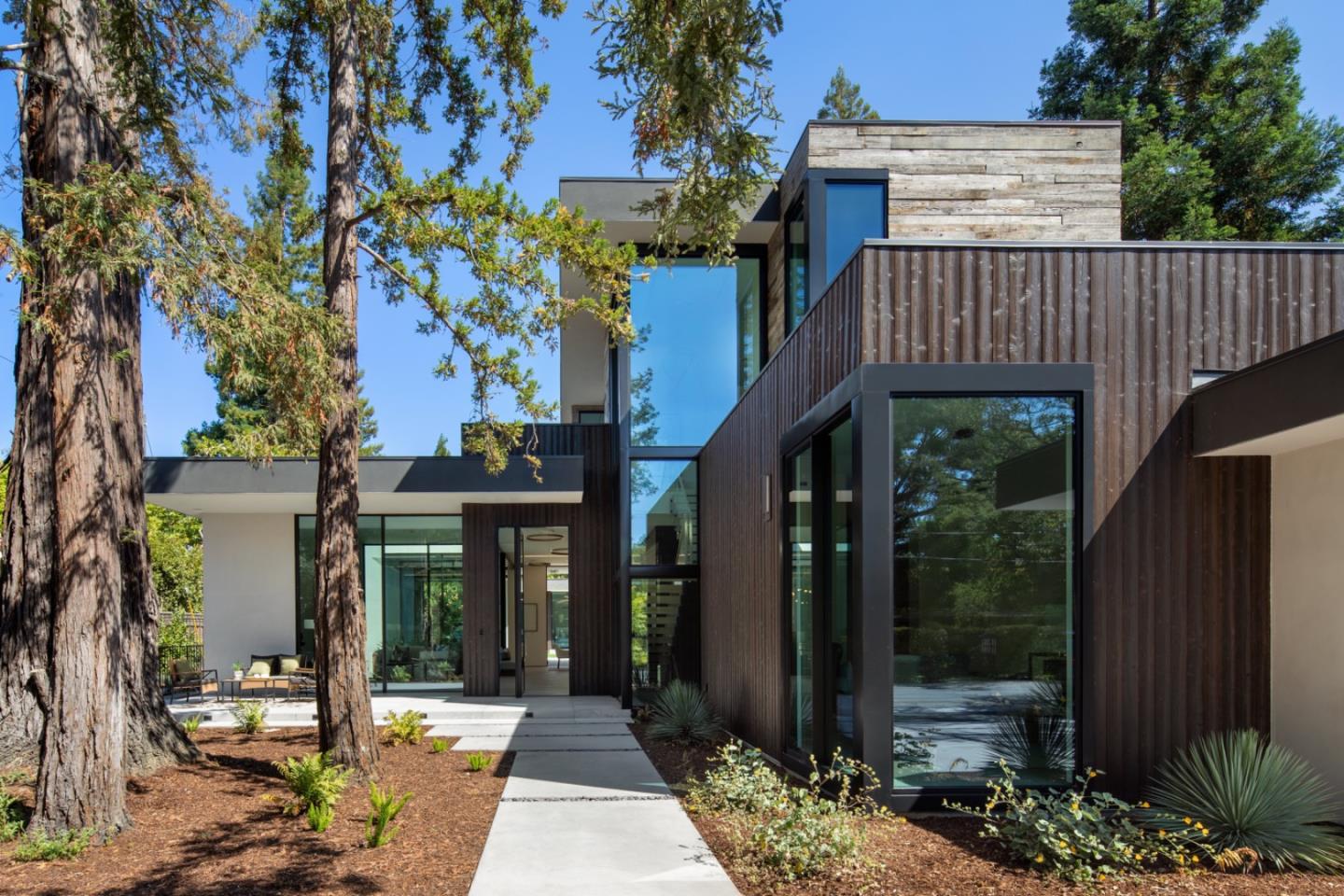 Detail Gallery Image 22 of 22 For 2171 Clayton Dr, Menlo Park,  CA 94025 - 7 Beds | 8/1 Baths