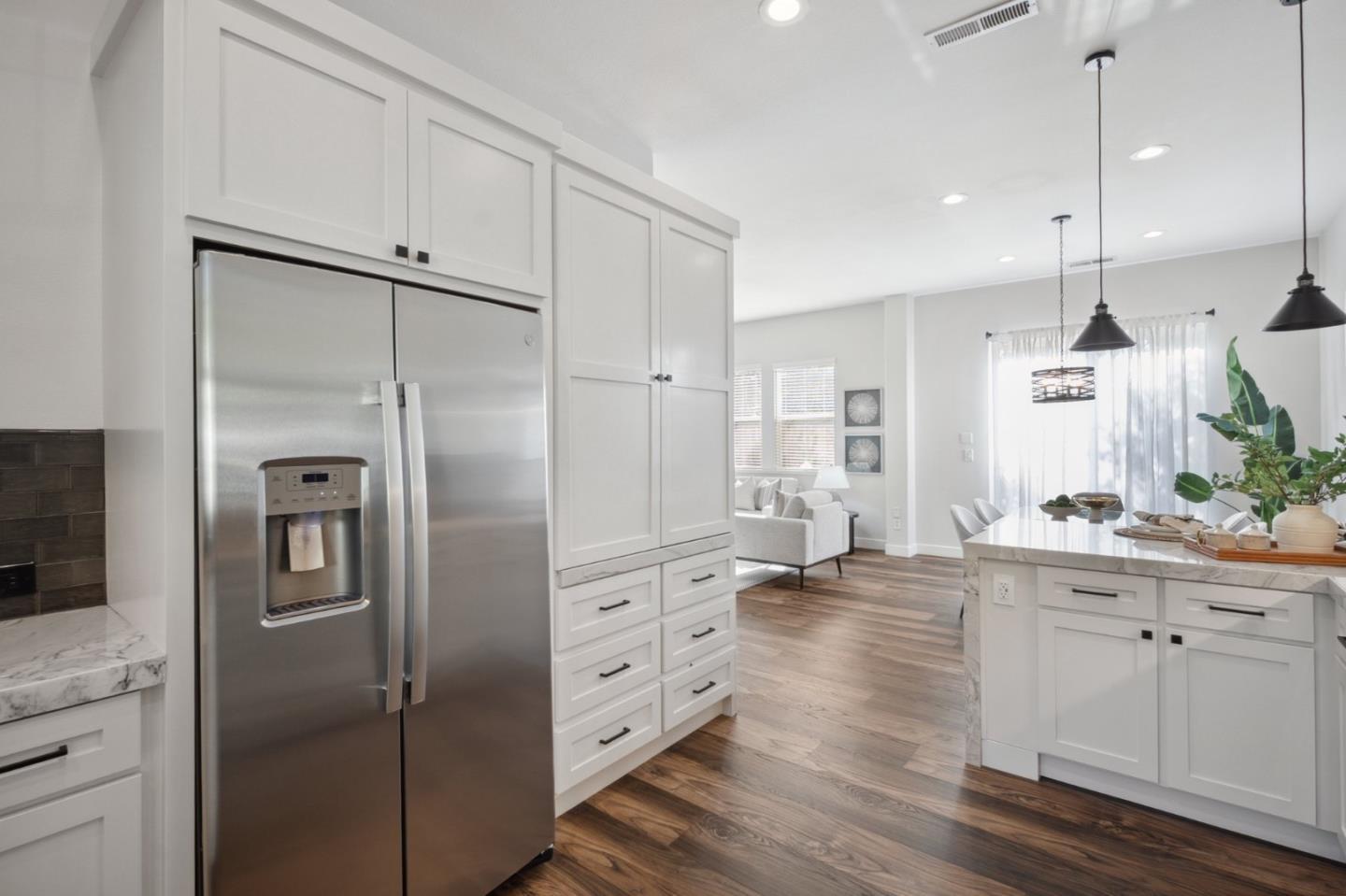 Detail Gallery Image 14 of 52 For 7531 Edinburgh Way, Gilroy,  CA 95020 - 4 Beds | 3/1 Baths
