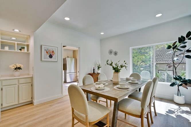 Detail Gallery Image 4 of 56 For 425 N El Camino Real #203,  San Mateo,  CA 94401 - 2 Beds | 2 Baths