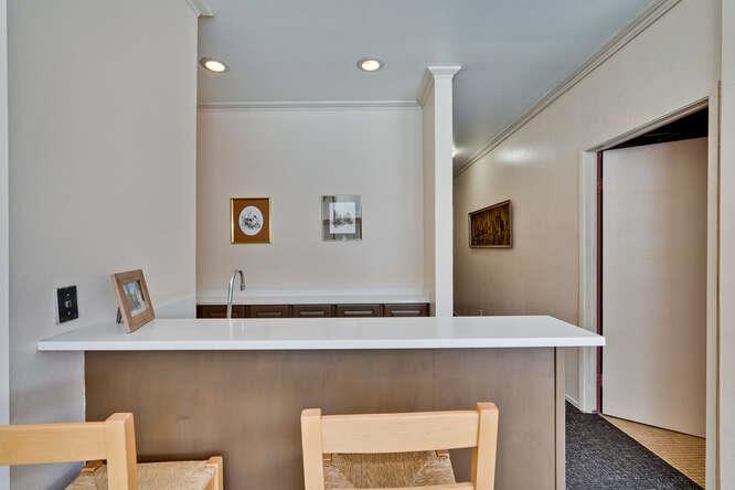 Detail Gallery Image 52 of 56 For 425 N El Camino Real #203,  San Mateo,  CA 94401 - 2 Beds | 2 Baths