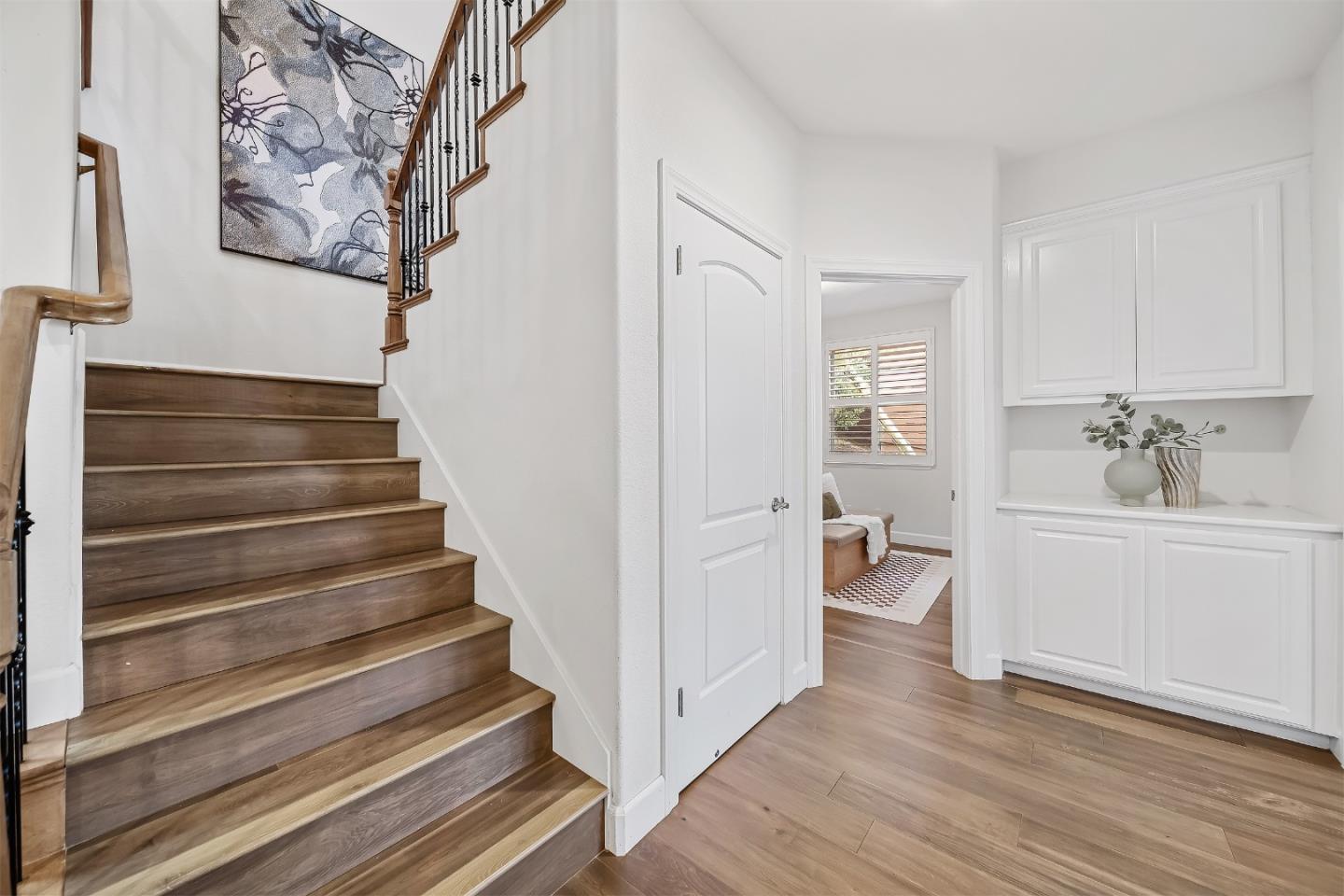Detail Gallery Image 39 of 58 For 39 Lupine Valley Ct, Brisbane,  CA 94005 - 5 Beds | 3 Baths