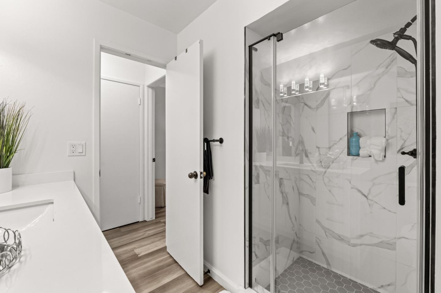 Detail Gallery Image 17 of 60 For 118 Marina Ave, Aptos,  CA 95003 - 3 Beds | 2 Baths