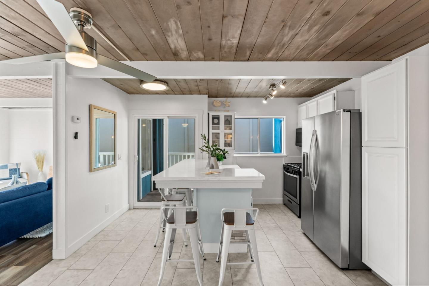 Detail Gallery Image 33 of 60 For 118 Marina Ave, Aptos,  CA 95003 - 3 Beds | 2 Baths