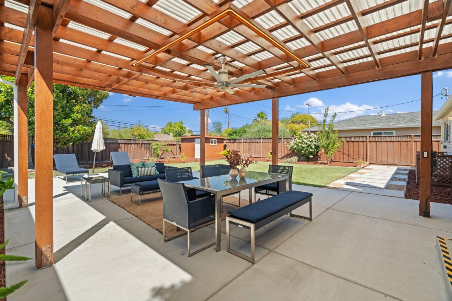 Detail Gallery Image 29 of 34 For 1841 Laurinda Dr, San Jose,  CA 95124 - 3 Beds | 2 Baths