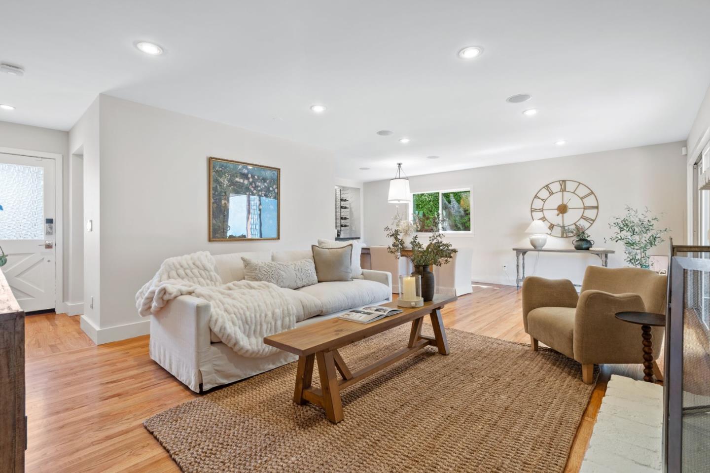 Detail Gallery Image 5 of 34 For 1841 Laurinda Dr, San Jose,  CA 95124 - 3 Beds | 2 Baths