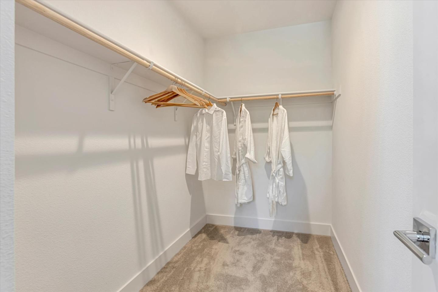 Detail Gallery Image 18 of 21 For 321 Isabelline Ct, San Ramon,  CA 94583 - 4 Beds | 3/1 Baths