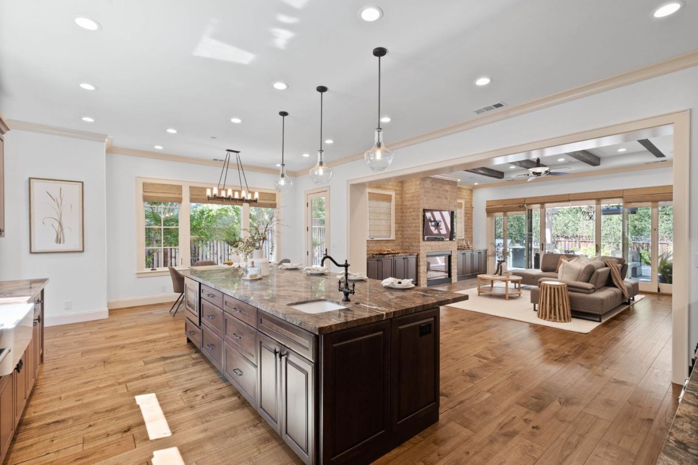 Detail Gallery Image 18 of 66 For 115 Yosemite Way, Los Gatos,  CA 95030 - 5 Beds | 4 Baths
