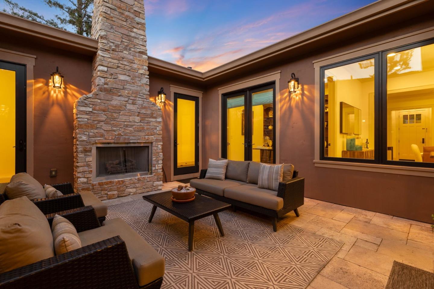 Detail Gallery Image 3 of 66 For 115 Yosemite Way, Los Gatos,  CA 95030 - 5 Beds | 4 Baths