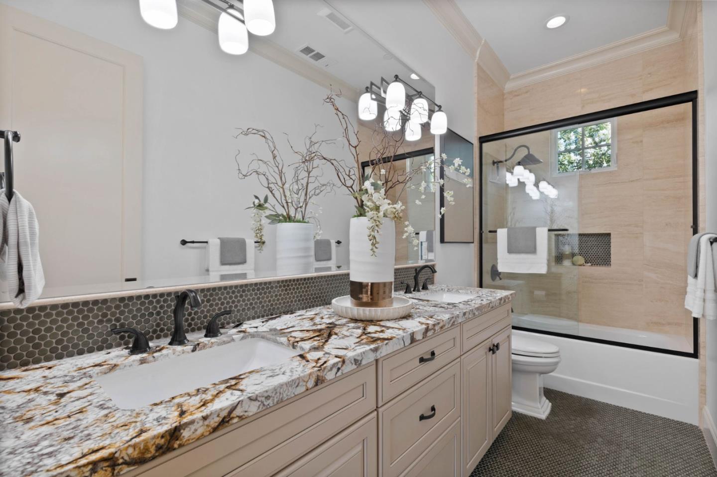 Detail Gallery Image 31 of 66 For 115 Yosemite Way, Los Gatos,  CA 95030 - 5 Beds | 4 Baths