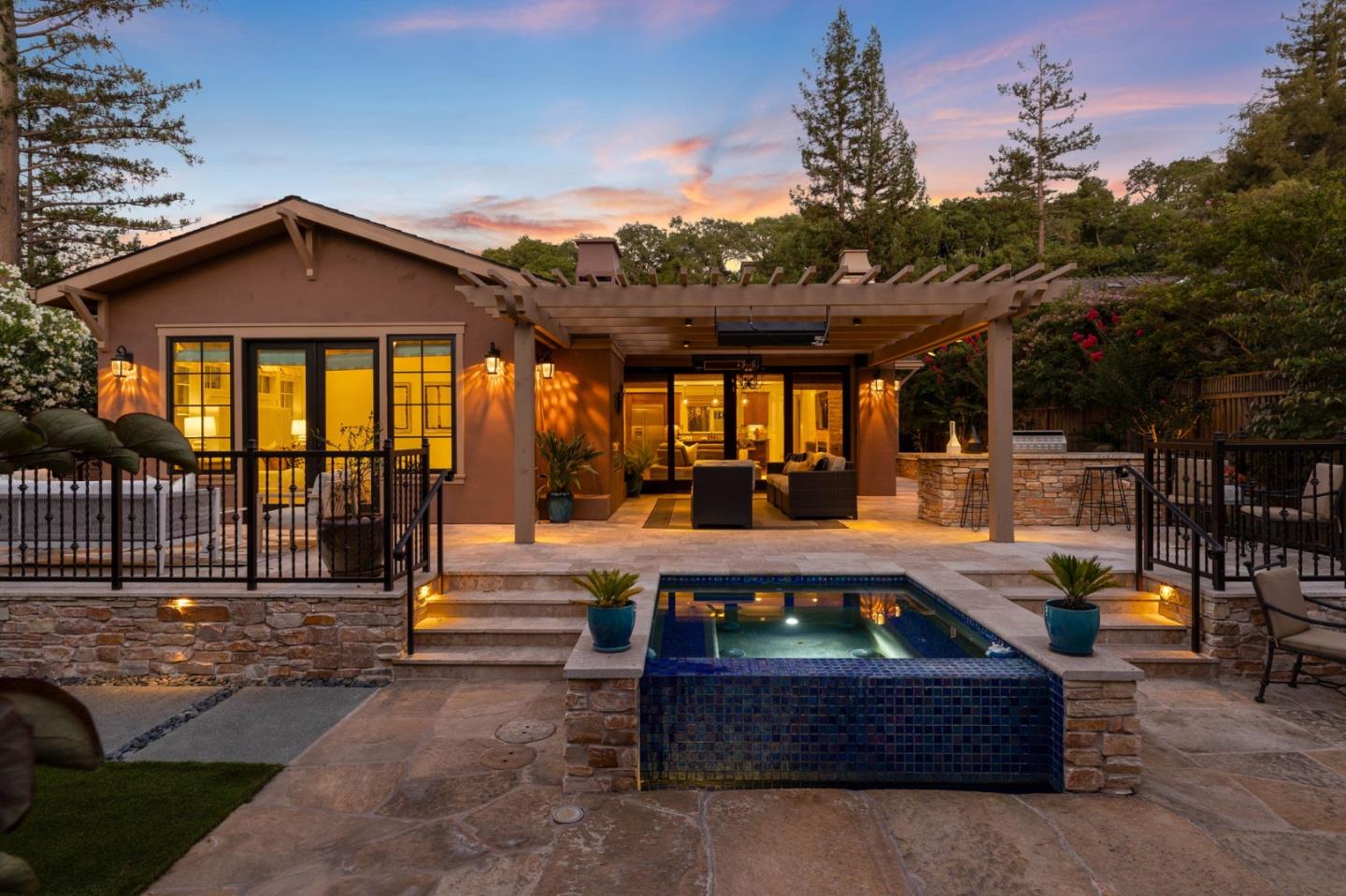 Detail Gallery Image 5 of 66 For 115 Yosemite Way, Los Gatos,  CA 95030 - 5 Beds | 4 Baths