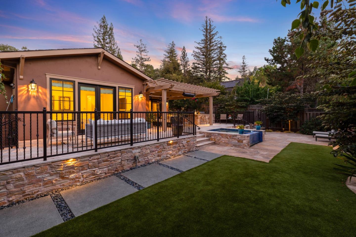Detail Gallery Image 7 of 66 For 115 Yosemite Way, Los Gatos,  CA 95030 - 5 Beds | 4 Baths
