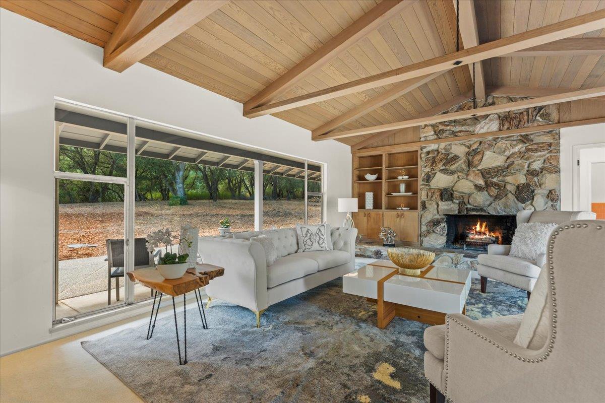 Detail Gallery Image 6 of 25 For 19660 Bainter Way, Los Gatos,  CA 95030 - 4 Beds | 3 Baths