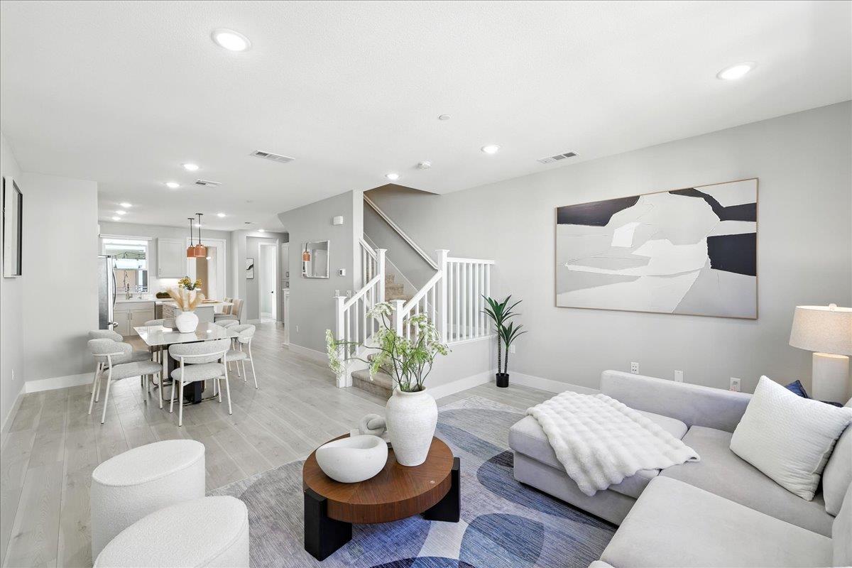 Detail Gallery Image 1 of 60 For 815 Santa Cecilia Ter, Sunnyvale,  CA 94085 - 3 Beds | 3/1 Baths
