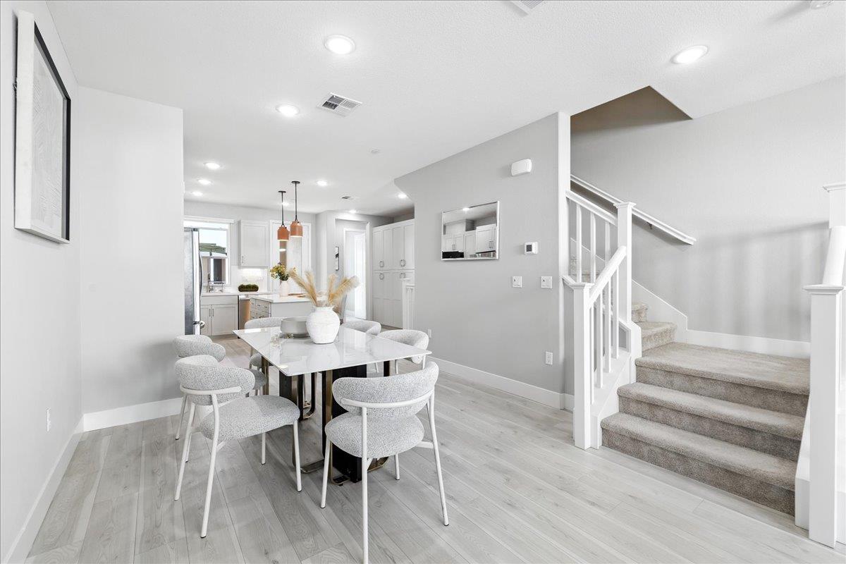 Detail Gallery Image 13 of 60 For 815 Santa Cecilia Ter, Sunnyvale,  CA 94085 - 3 Beds | 3/1 Baths
