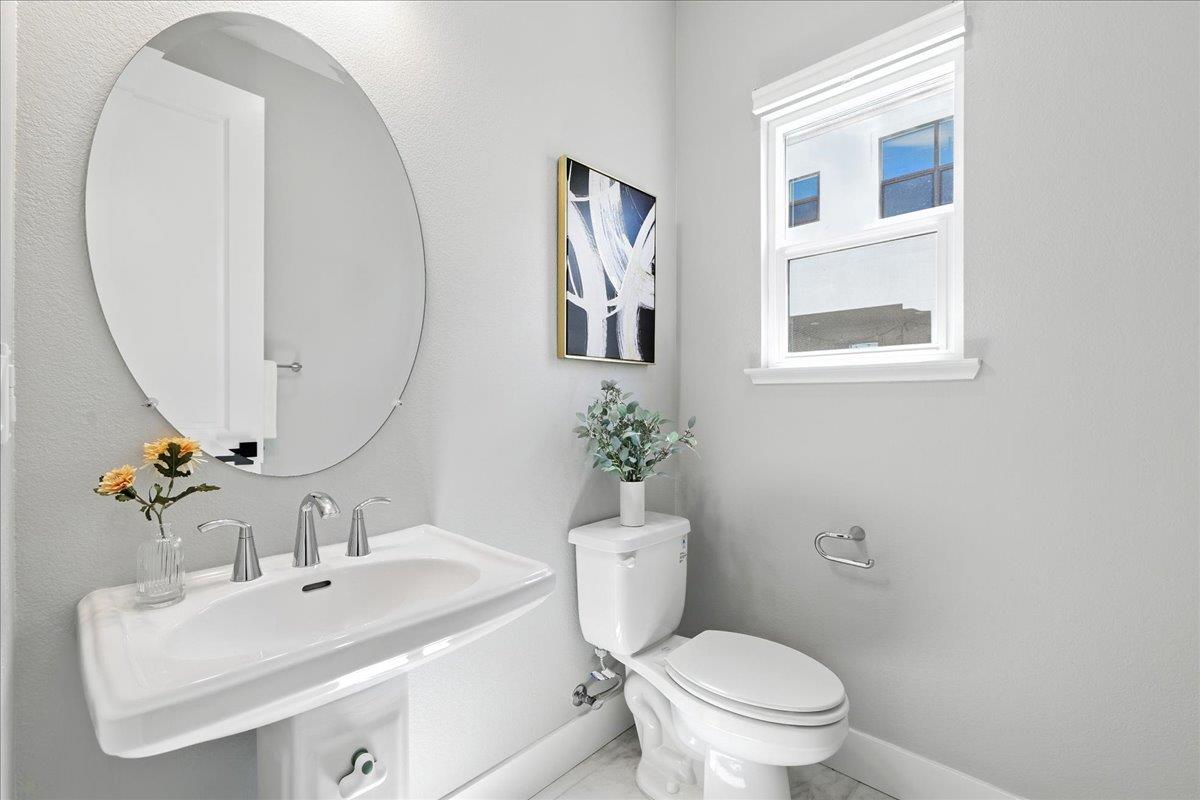 Detail Gallery Image 25 of 60 For 815 Santa Cecilia Ter, Sunnyvale,  CA 94085 - 3 Beds | 3/1 Baths