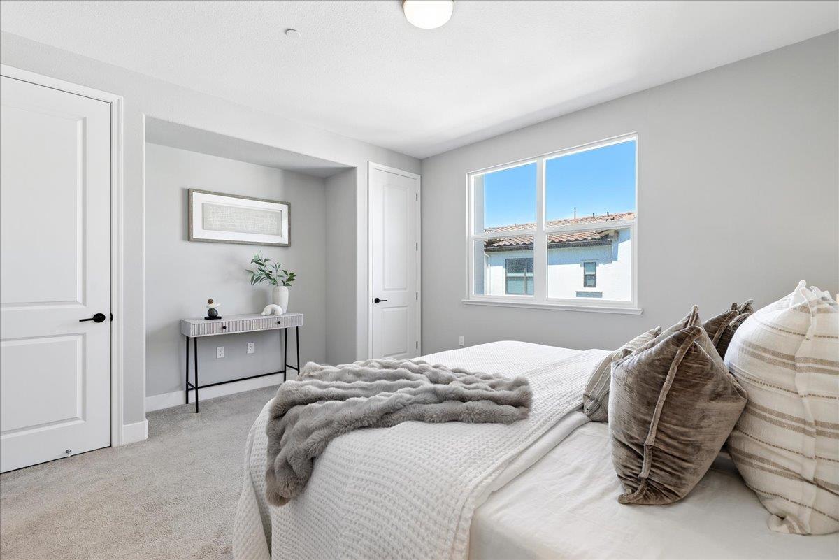 Detail Gallery Image 32 of 60 For 815 Santa Cecilia Ter, Sunnyvale,  CA 94085 - 3 Beds | 3/1 Baths