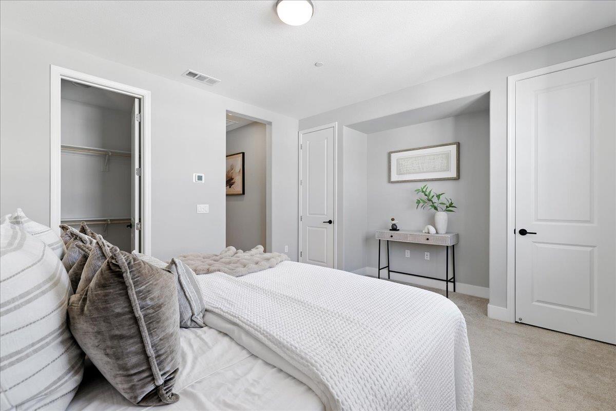 Detail Gallery Image 33 of 60 For 815 Santa Cecilia Ter, Sunnyvale,  CA 94085 - 3 Beds | 3/1 Baths