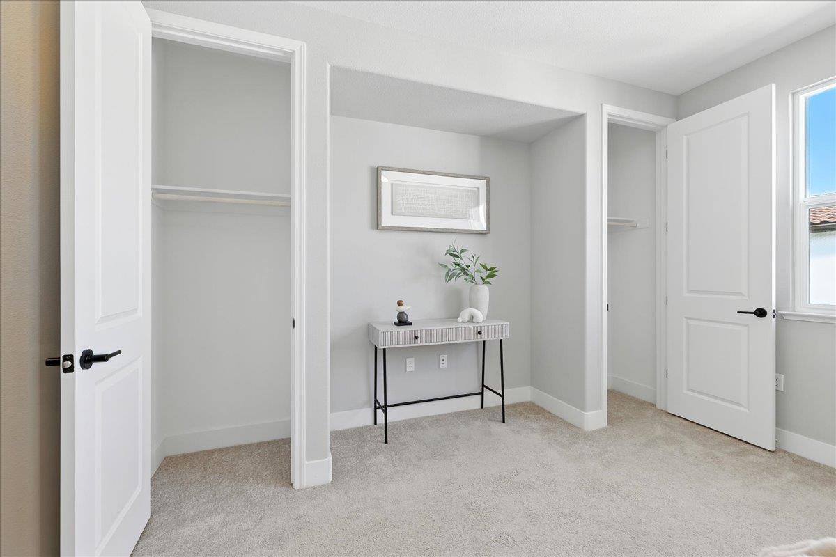 Detail Gallery Image 35 of 60 For 815 Santa Cecilia Ter, Sunnyvale,  CA 94085 - 3 Beds | 3/1 Baths