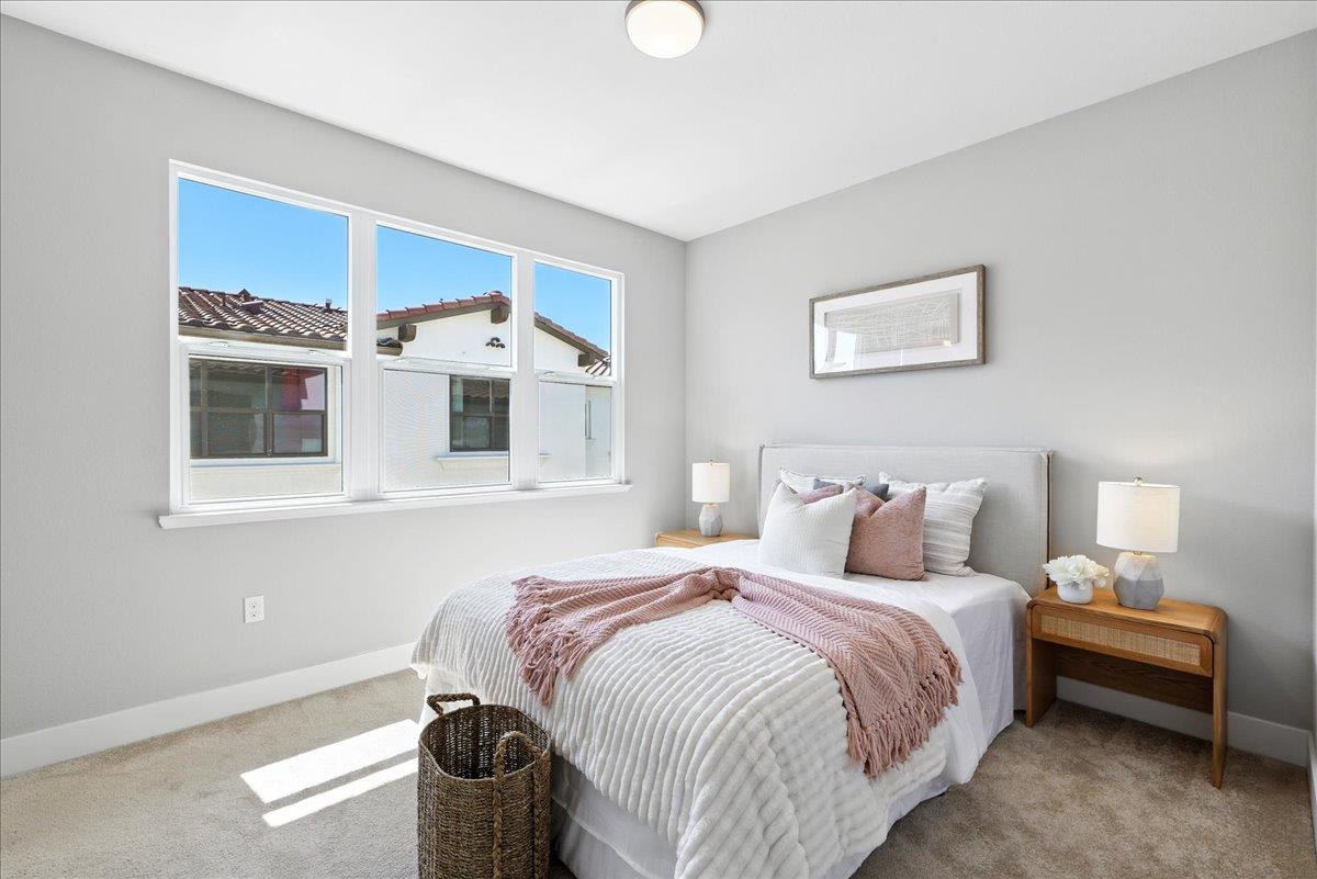 Detail Gallery Image 38 of 60 For 815 Santa Cecilia Ter, Sunnyvale,  CA 94085 - 3 Beds | 3/1 Baths