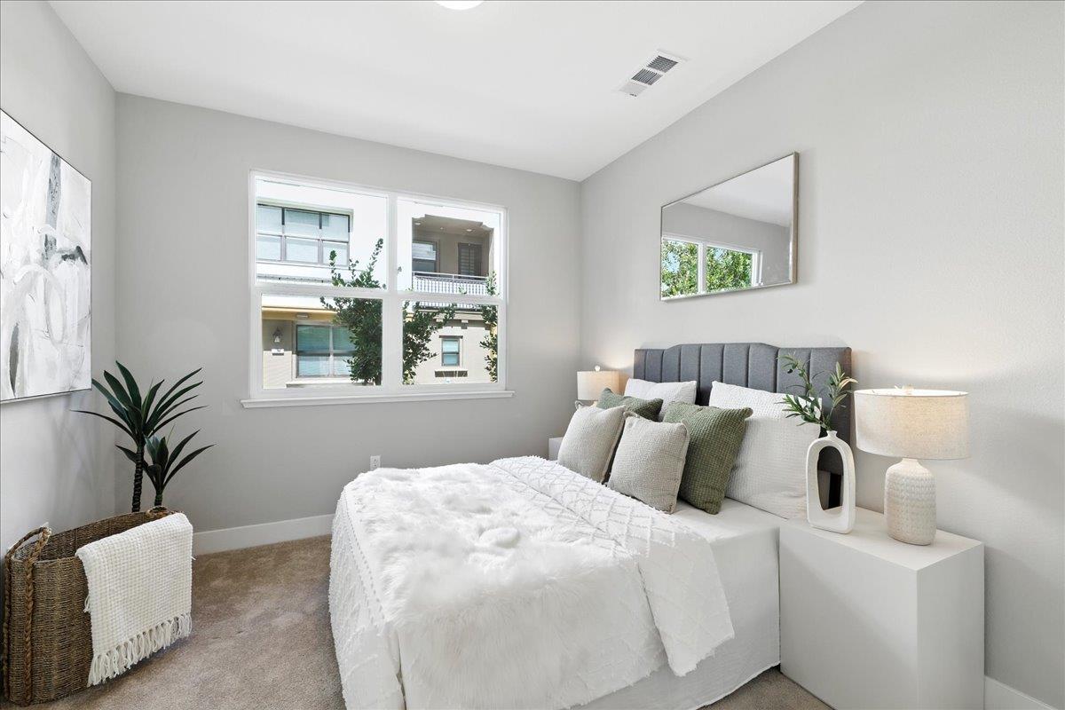 Detail Gallery Image 44 of 60 For 815 Santa Cecilia Ter, Sunnyvale,  CA 94085 - 3 Beds | 3/1 Baths