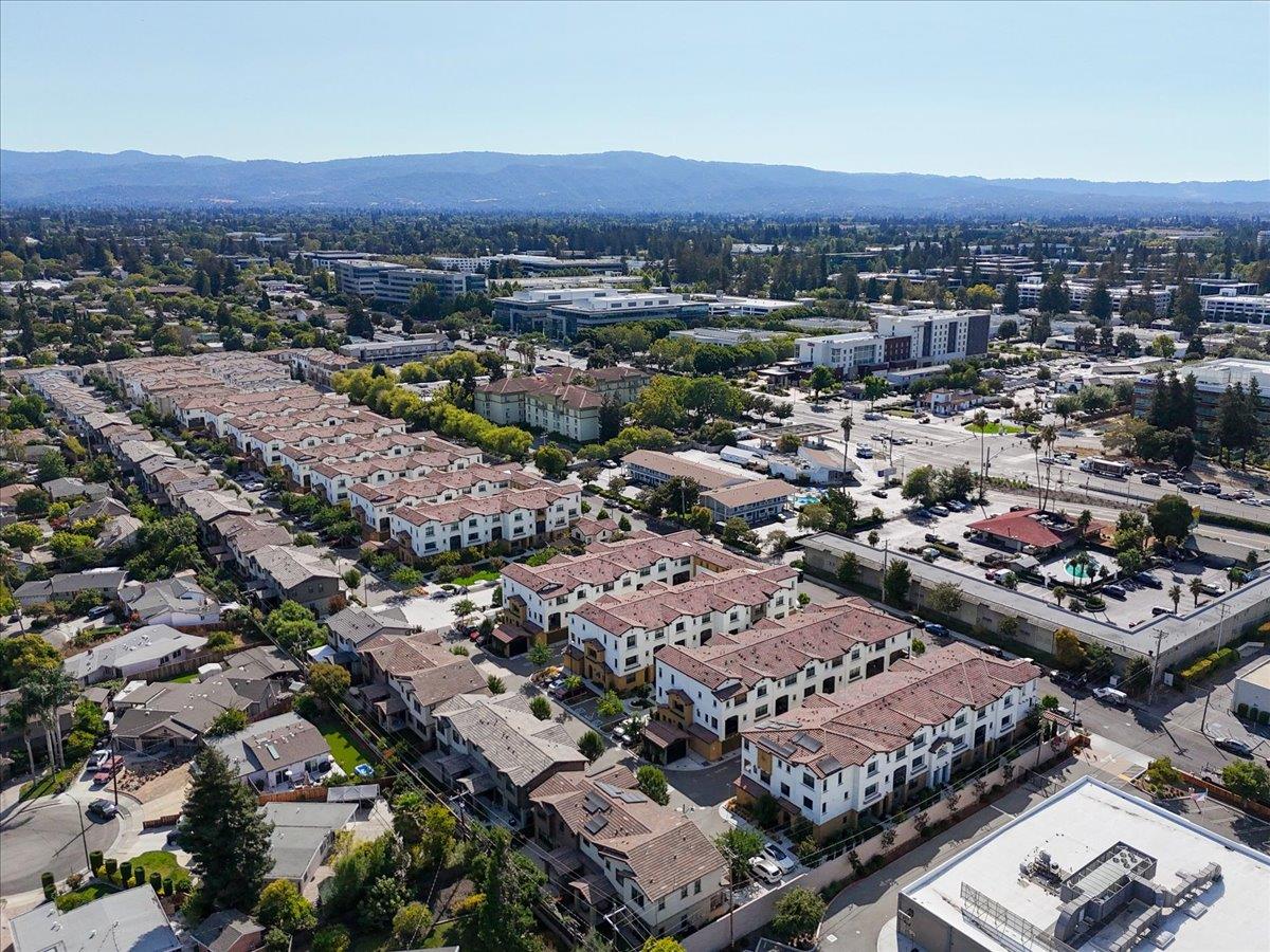 Detail Gallery Image 58 of 60 For 815 Santa Cecilia Ter, Sunnyvale,  CA 94085 - 3 Beds | 3/1 Baths