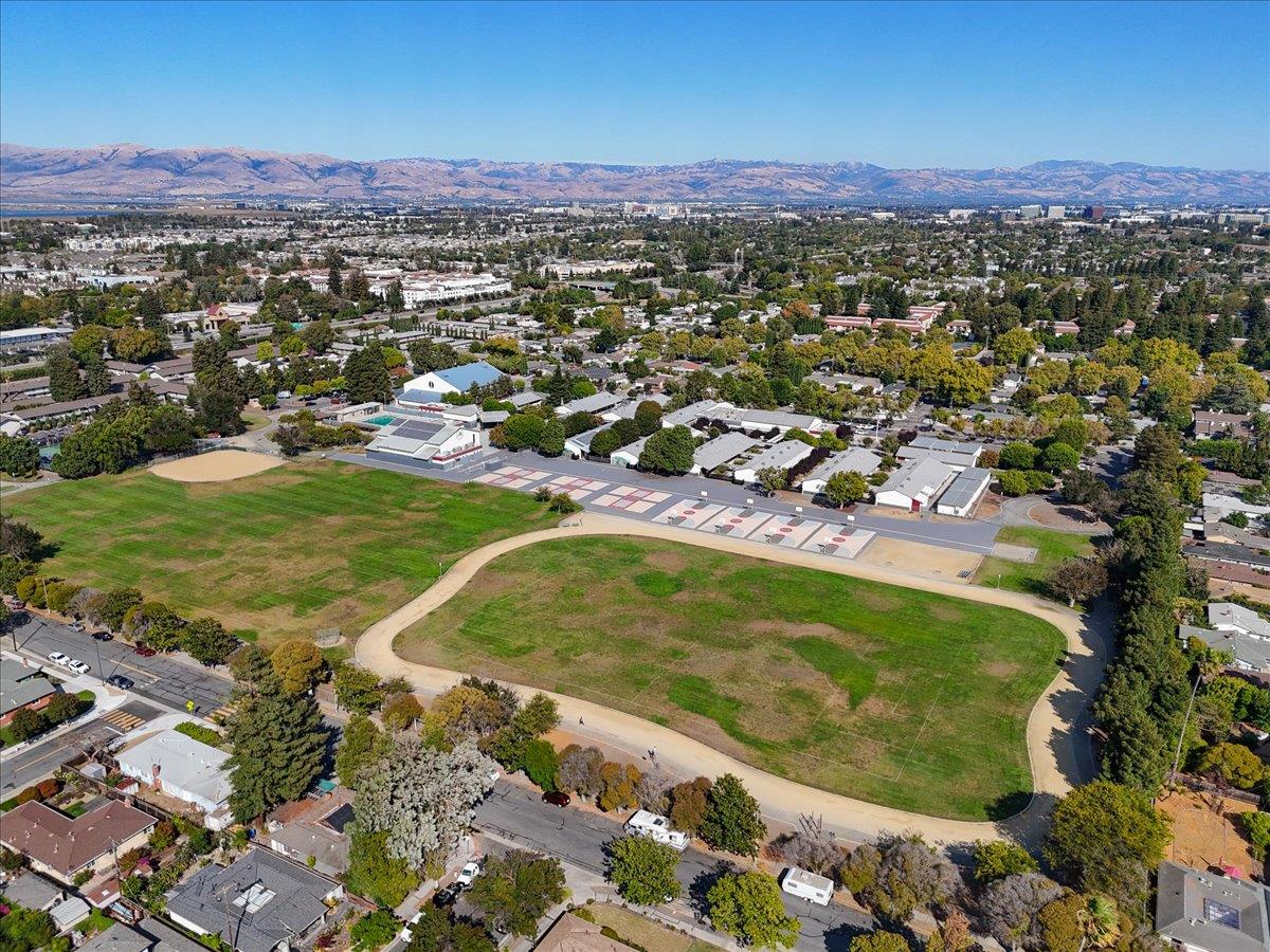 Detail Gallery Image 59 of 60 For 815 Santa Cecilia Ter, Sunnyvale,  CA 94085 - 3 Beds | 3/1 Baths