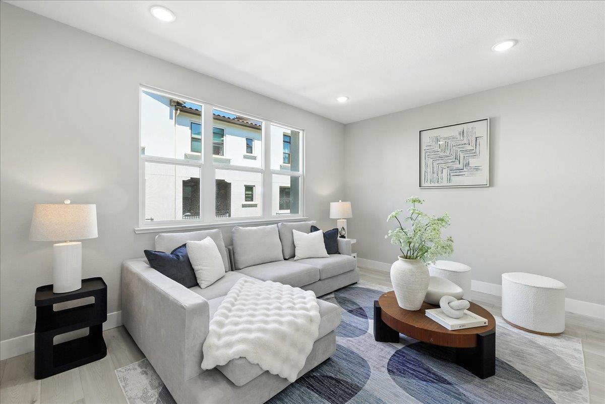 Detail Gallery Image 9 of 60 For 815 Santa Cecilia Ter, Sunnyvale,  CA 94085 - 3 Beds | 3/1 Baths