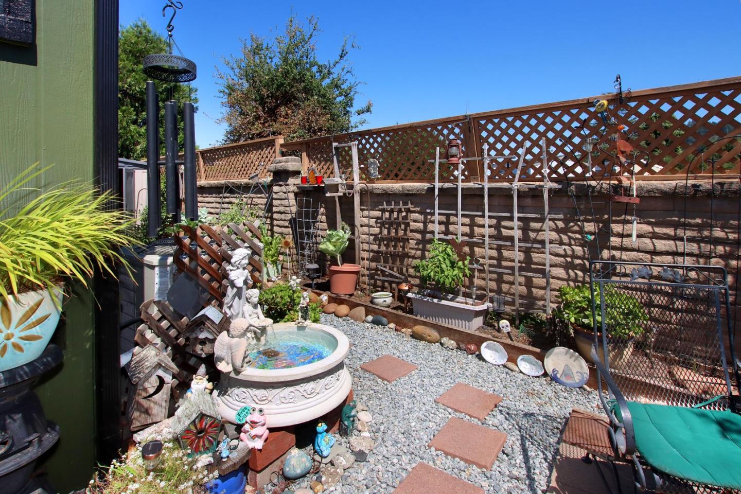 Detail Gallery Image 2 of 2 For 444 Whispering Pines Dr #14,  Scotts Valley,  CA 95066 - 3 Beds | 2 Baths
