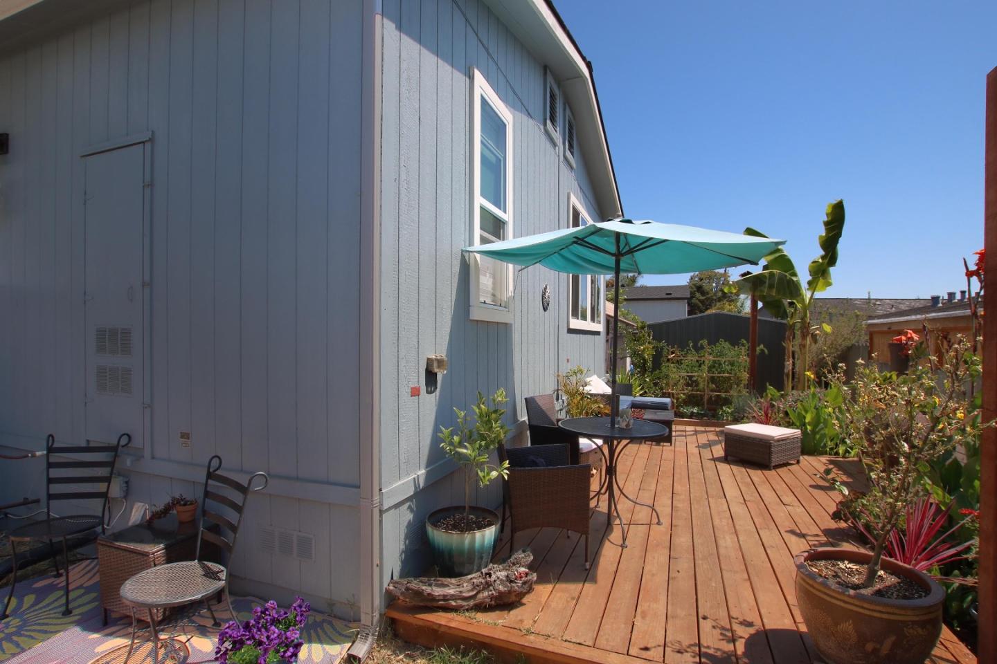 Detail Gallery Image 29 of 33 For 1099 38th Ave #33,  Santa Cruz,  CA 95062 - 4 Beds | 2 Baths