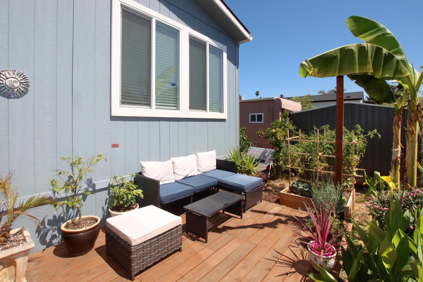 Detail Gallery Image 31 of 33 For 1099 38th Ave #33,  Santa Cruz,  CA 95062 - 4 Beds | 2 Baths