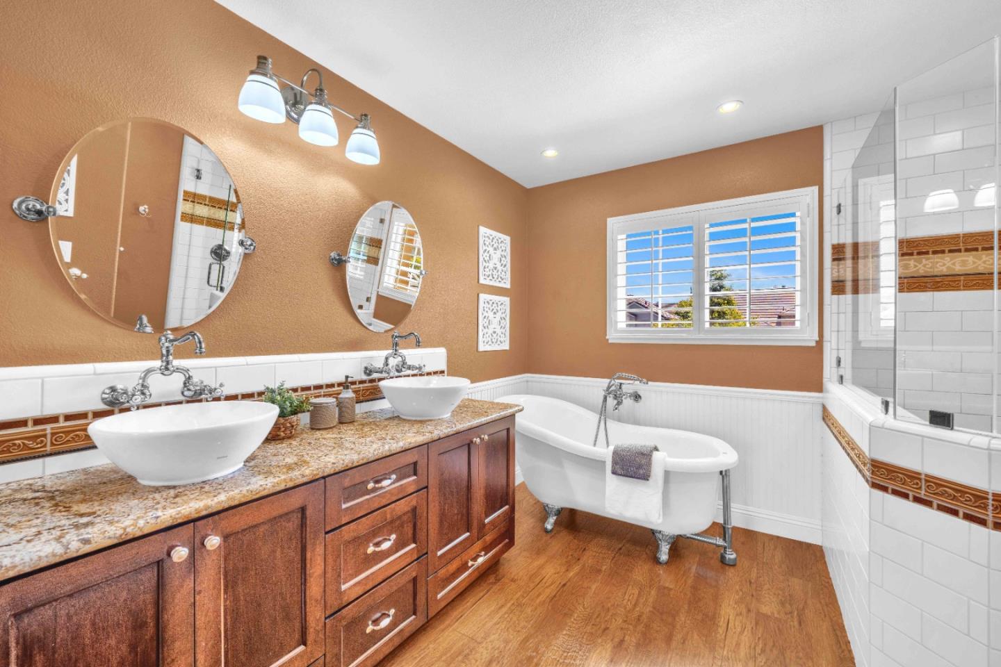 Detail Gallery Image 13 of 38 For 1655 Tupolo Dr, San Jose,  CA 95124 - 4 Beds | 3 Baths