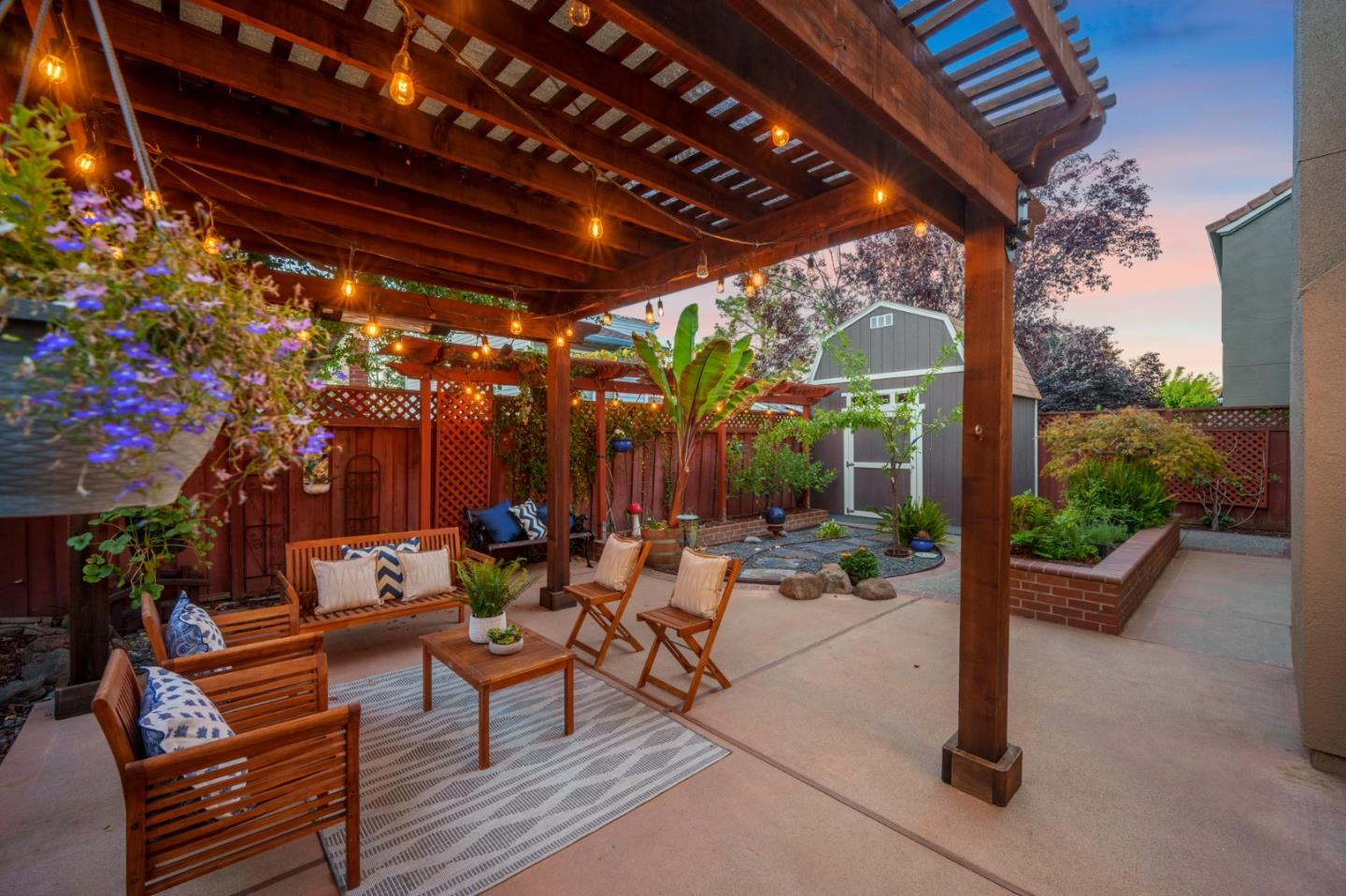 Detail Gallery Image 23 of 38 For 1655 Tupolo Dr, San Jose,  CA 95124 - 4 Beds | 3 Baths