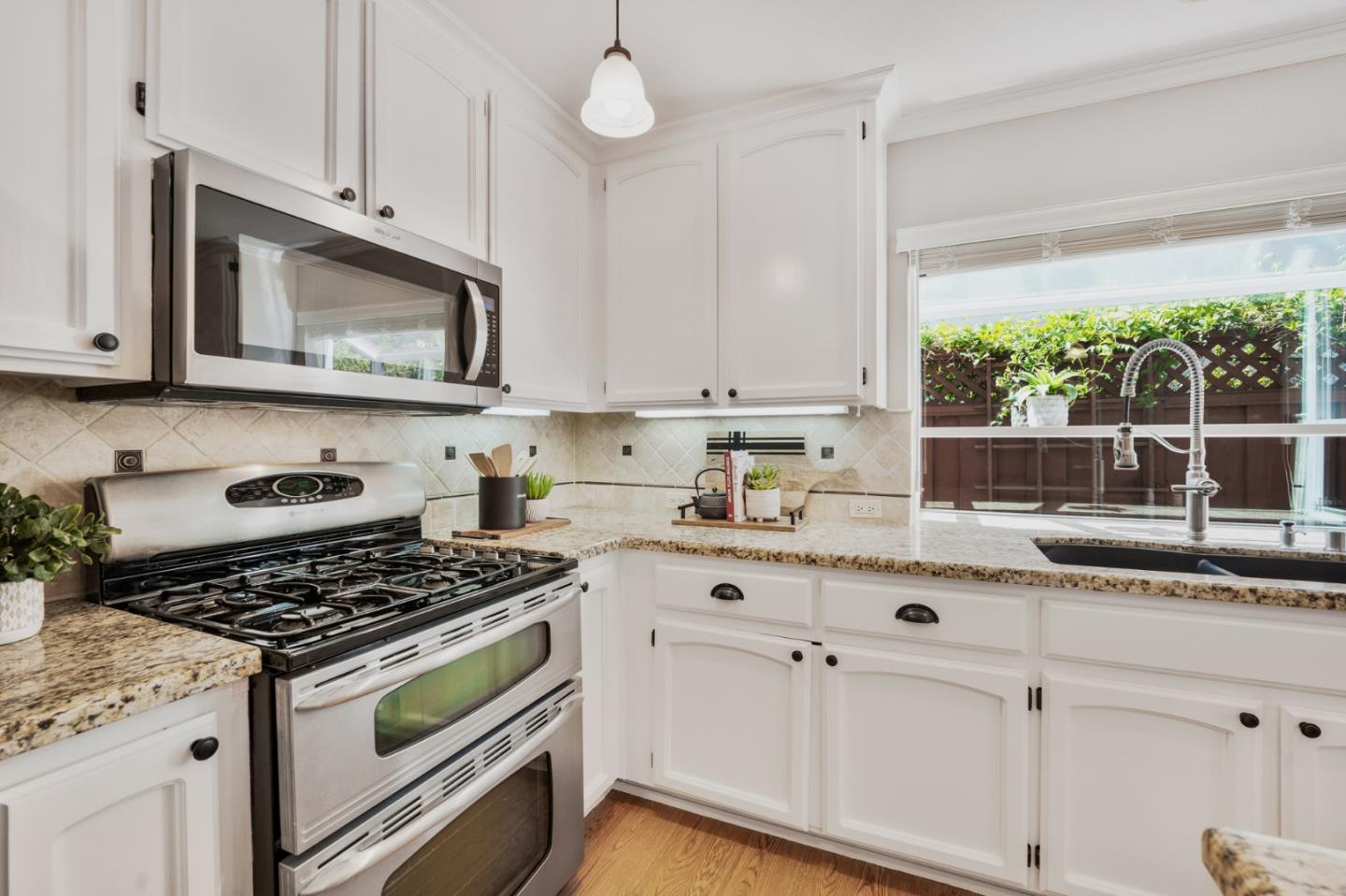 Detail Gallery Image 37 of 38 For 1655 Tupolo Dr, San Jose,  CA 95124 - 4 Beds | 3 Baths