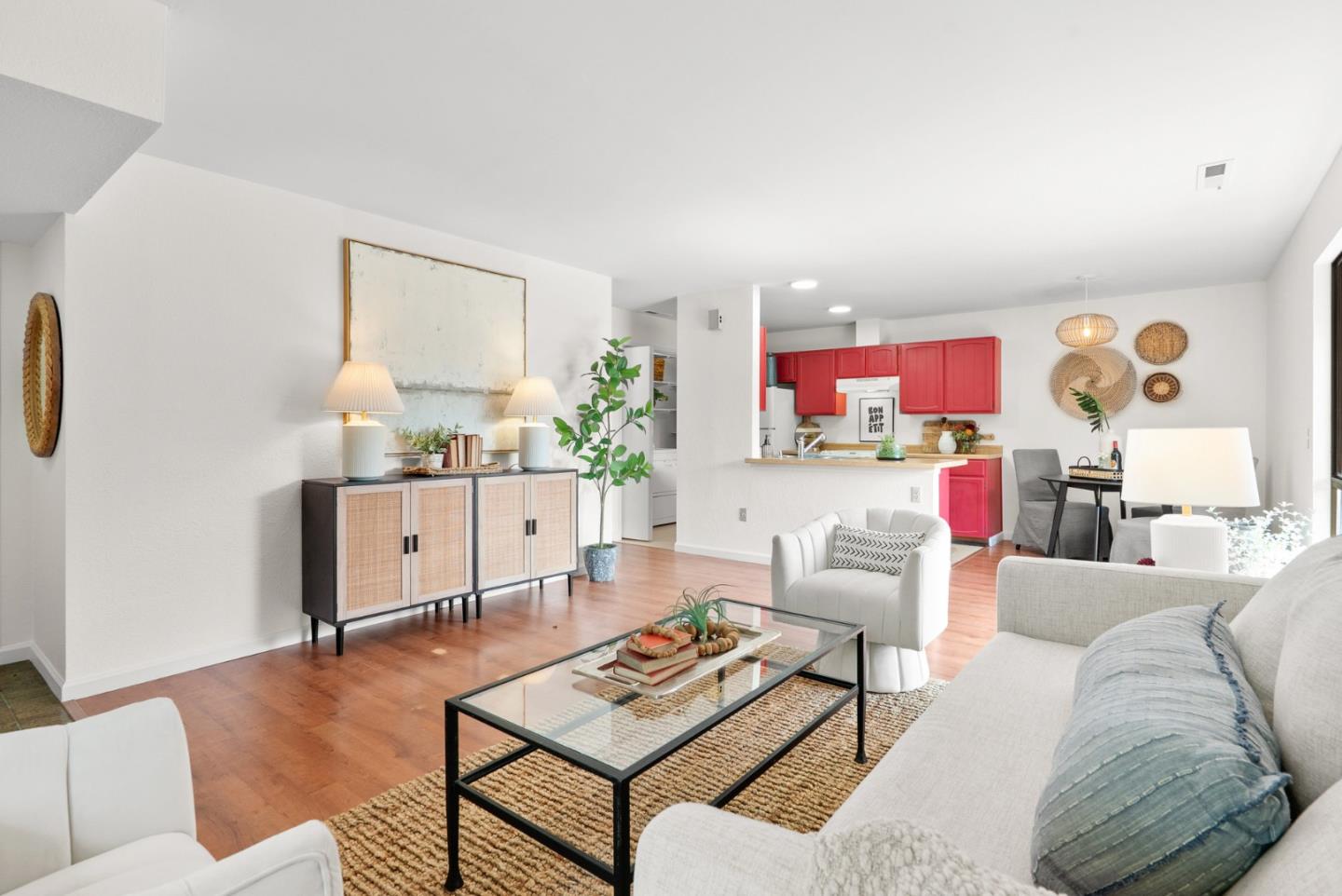 Detail Gallery Image 7 of 30 For 153 Peach Ter, Santa Cruz,  CA 95060 - 2 Beds | 1 Baths