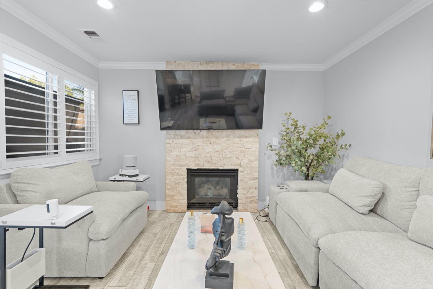 Detail Gallery Image 19 of 51 For 16935 Pine Way, Morgan Hill,  CA 95037 - 4 Beds | 3 Baths
