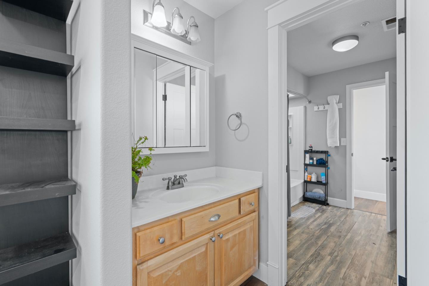 Detail Gallery Image 26 of 51 For 16935 Pine Way, Morgan Hill,  CA 95037 - 4 Beds | 3 Baths