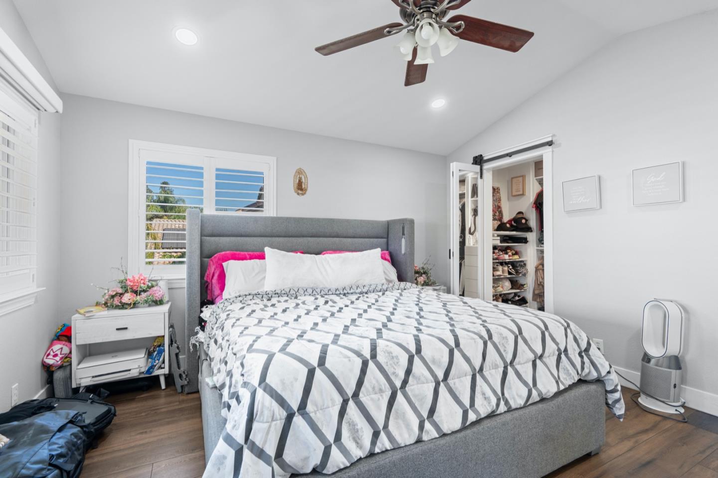 Detail Gallery Image 35 of 51 For 16935 Pine Way, Morgan Hill,  CA 95037 - 4 Beds | 3 Baths